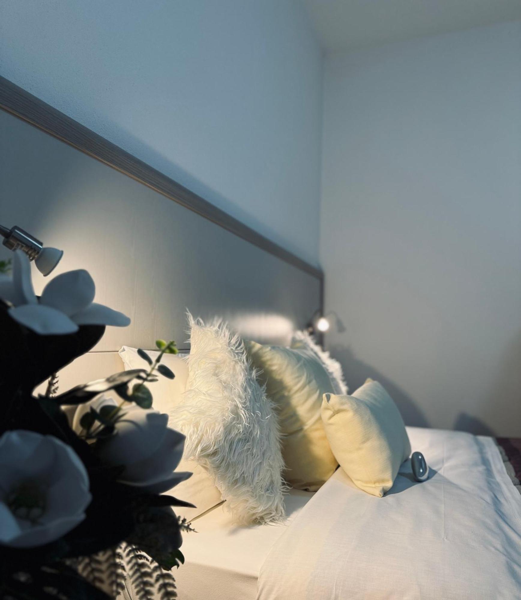 Hotel Lorena 托斯科拉诺-马德尔诺 外观 照片